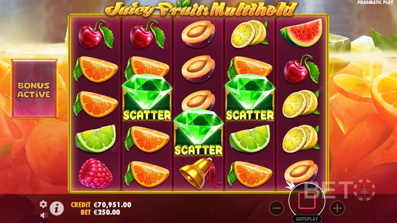 لعبة Juicy Fruits Multihold: ماكينة قمار تستحق التدوير؟