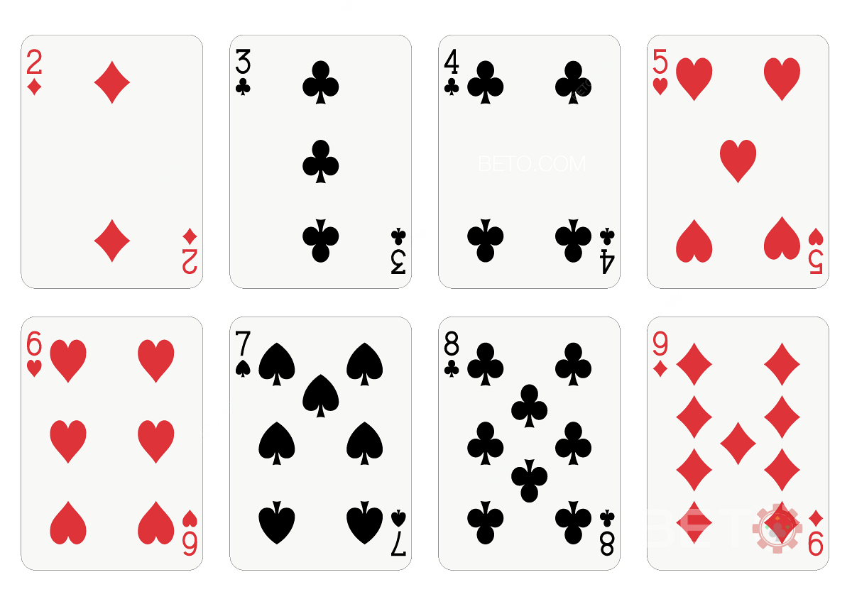 تستخدم قيم البطاقات الأخرى في لعبة ورق نفس القيمة المكتوبة عليها.