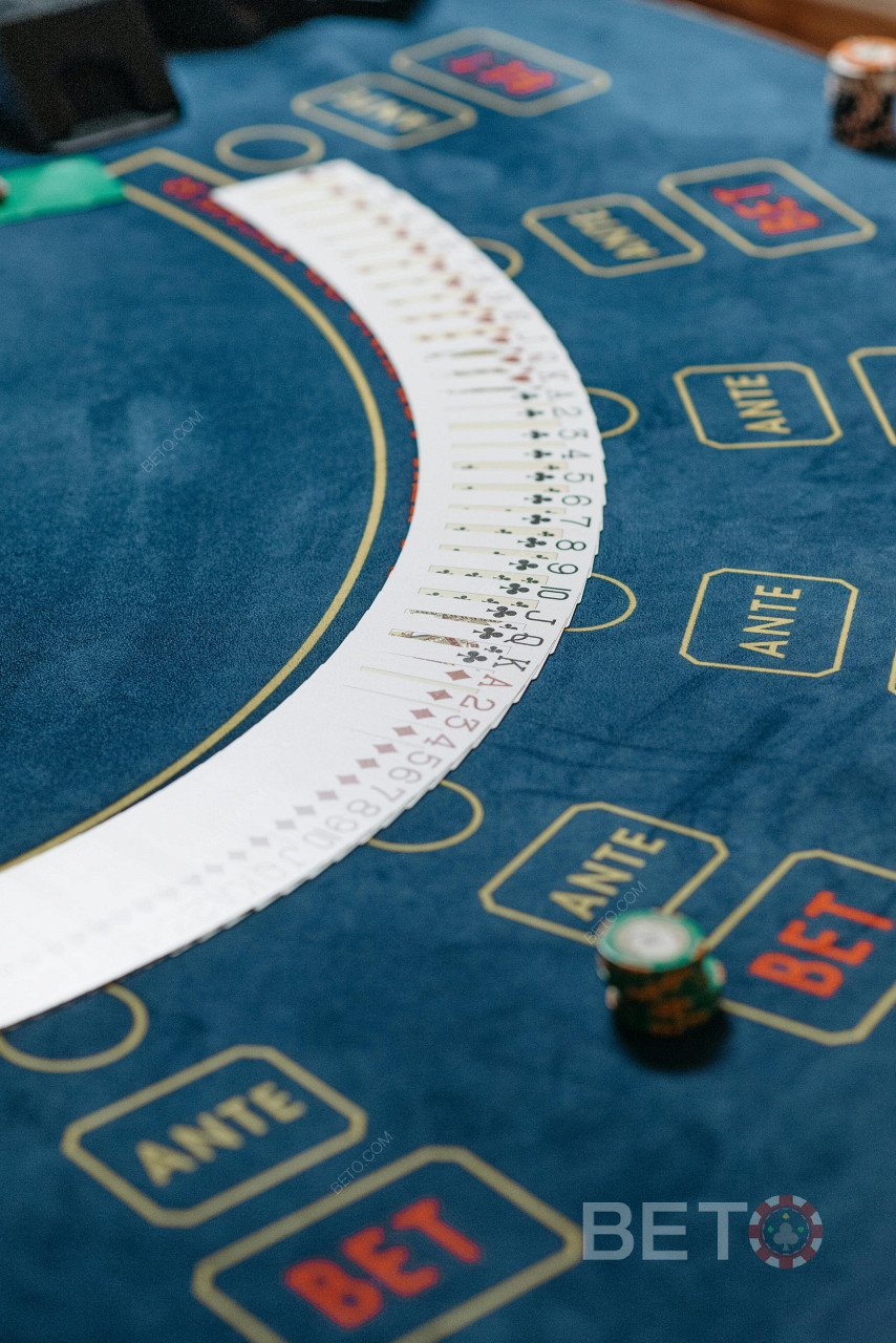 Baccarat Casino Games - تعلم كيفية إتقان استراتيجيات القمار